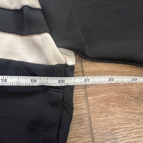 Adidas Orginials Moto Track Jacket Womens Sz Medium, Black/Linen, Lightweight - Picture 8 of 12